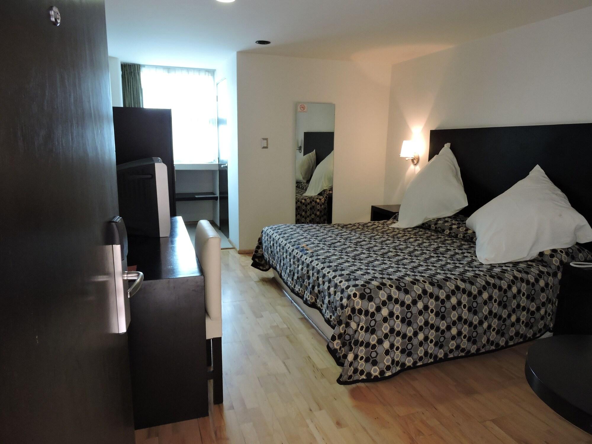 Hotel Granada Puebla Zewnętrze zdjęcie