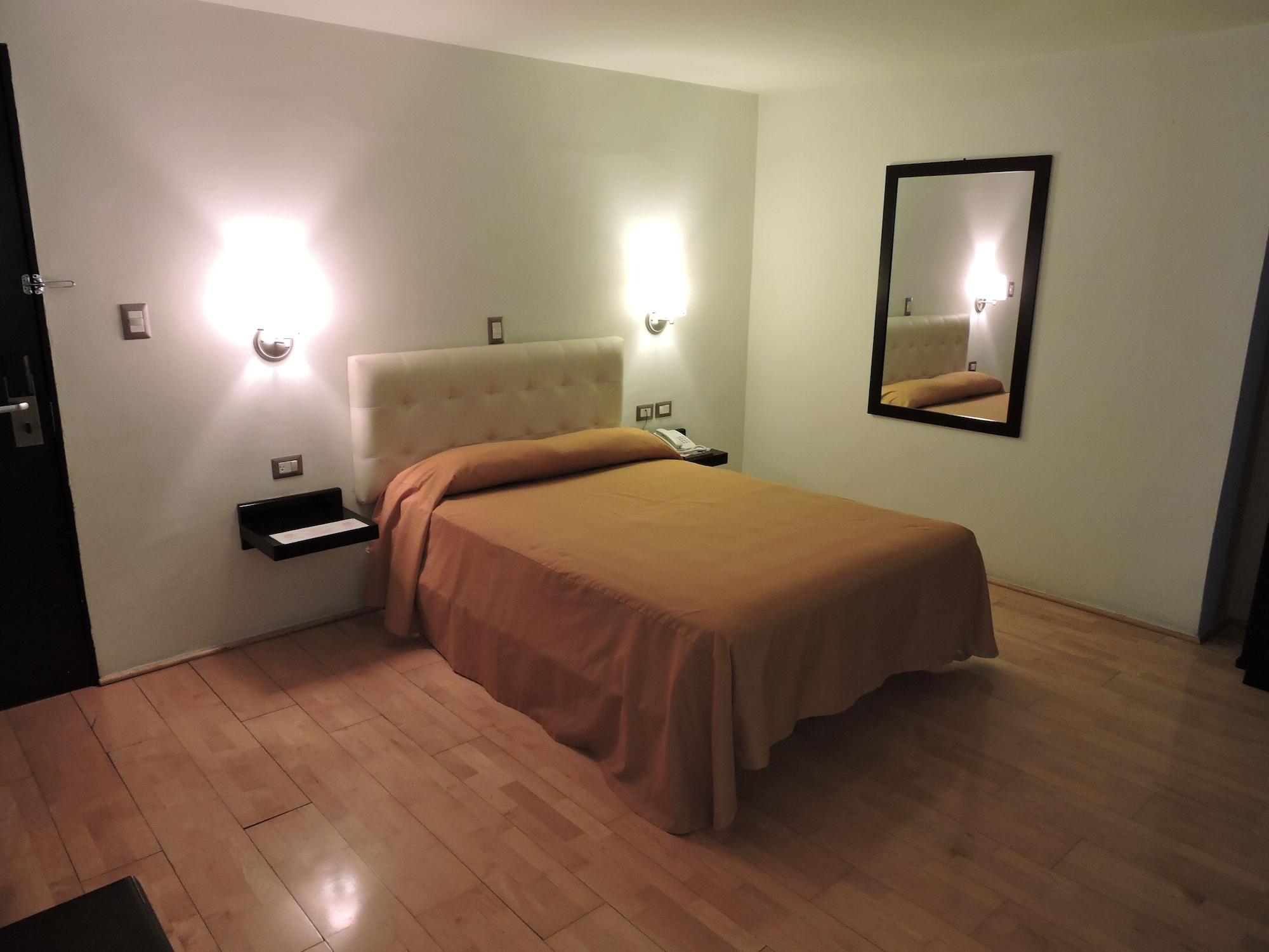 Hotel Granada Puebla Zewnętrze zdjęcie