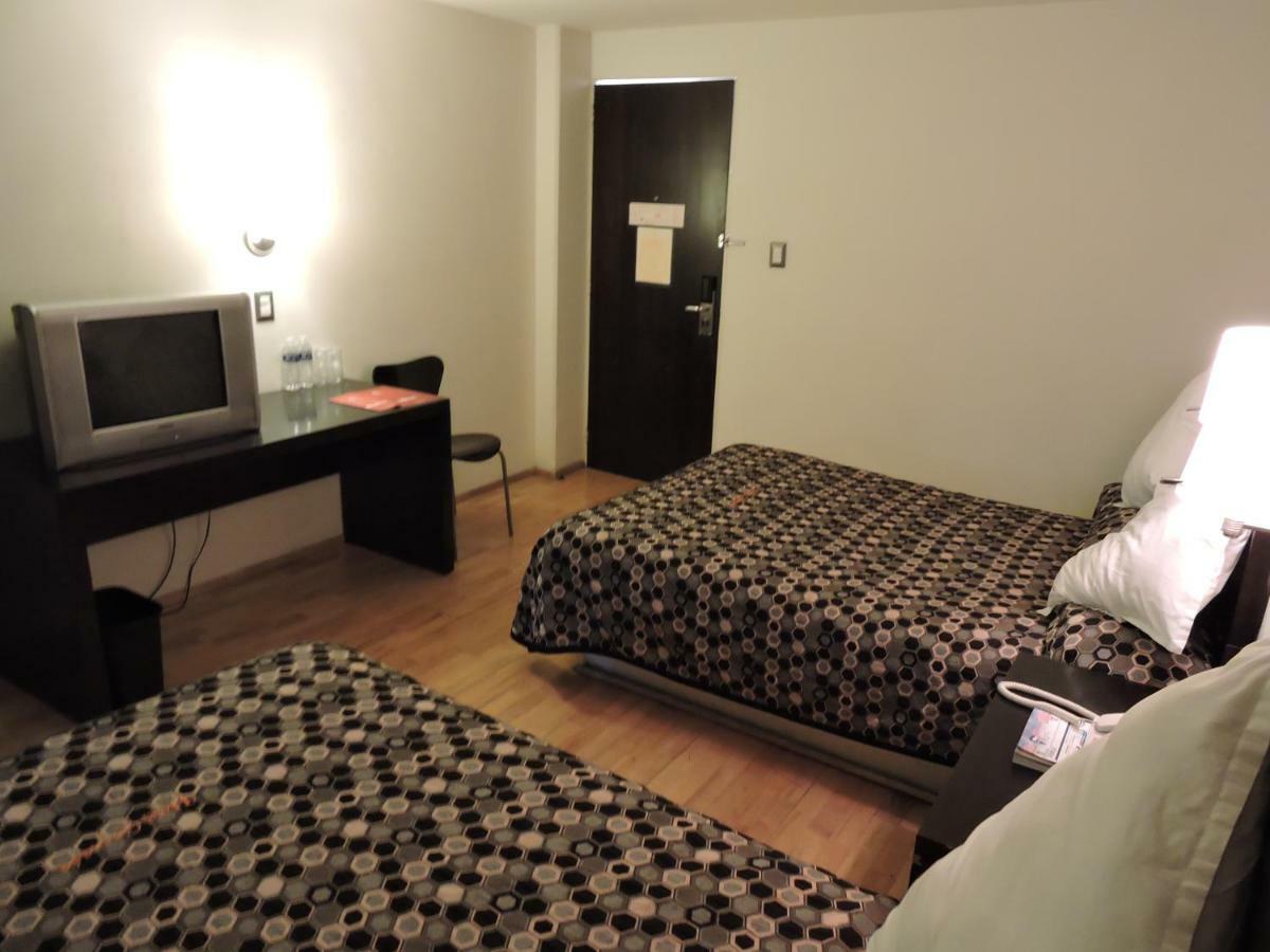 Hotel Granada Puebla Zewnętrze zdjęcie